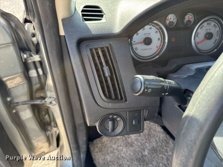 image for item DO0053 2008 Ford Focus 