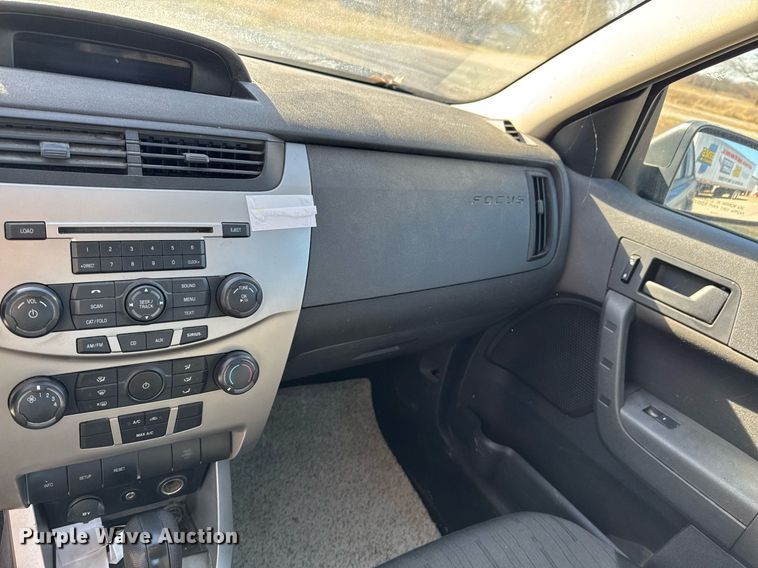 image for item DO0053 2008 Ford Focus 