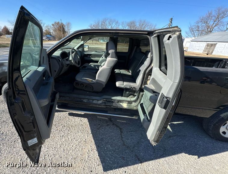 image for item DO0054 2007 Ford F150 SuperCab pickup truck