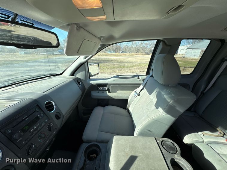 image for item DO0054 2007 Ford F150 SuperCab pickup truck