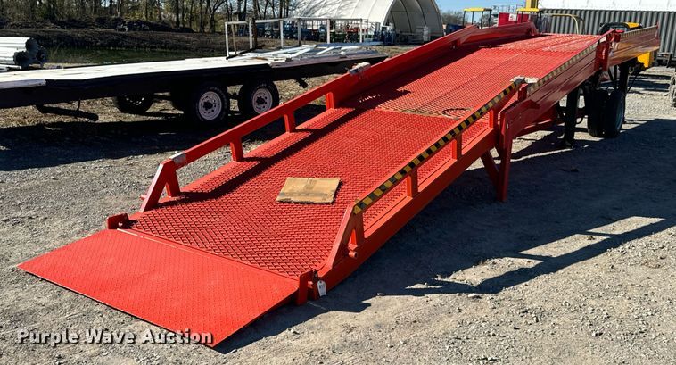 image for item DO0458 2024 Erie Industries Group EH15T portable loading dock