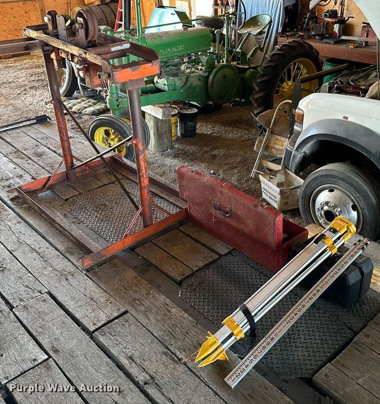 image for item DO0475 Tools