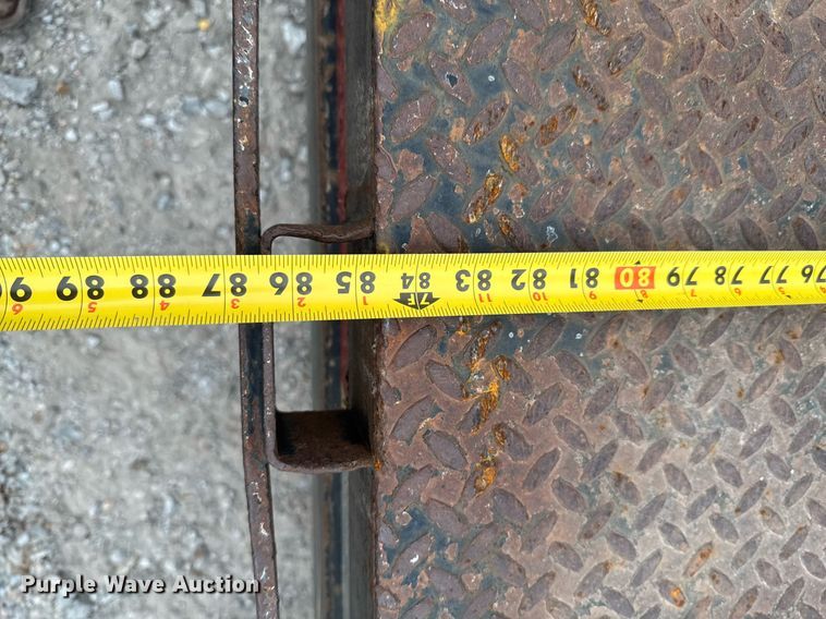 image for item DO0549 2013 Lone Star equipment trailer