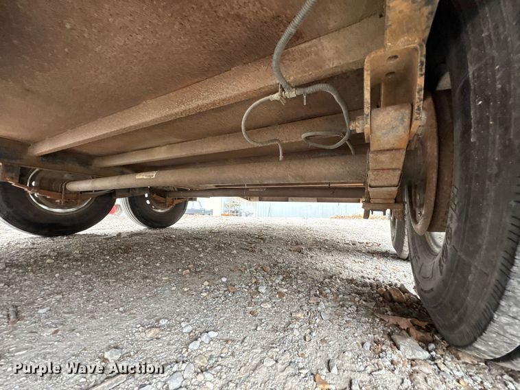 image for item DO0549 2013 Lone Star equipment trailer