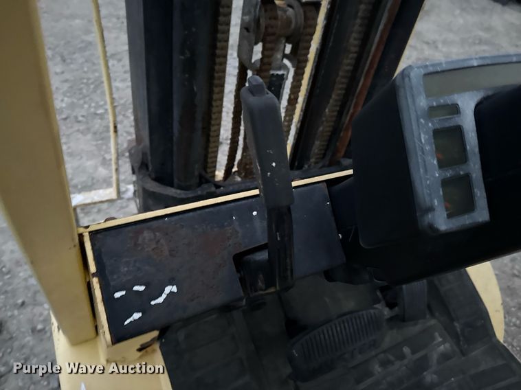 image for item DO0559 Hyster H50XM forklift