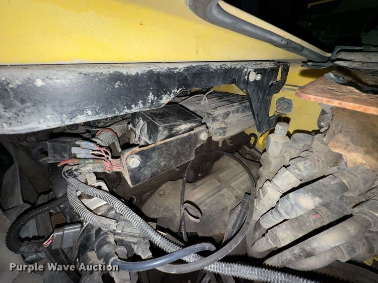 image for item DO0559 Hyster H50XM forklift