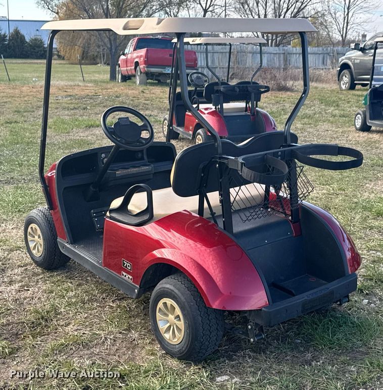 image for item DO0574 2019 E-Z-Go TXT golf cart