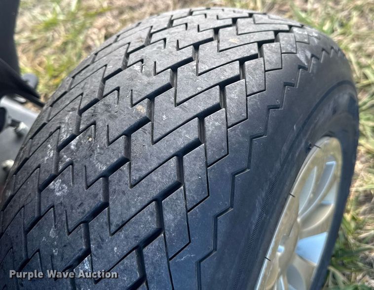 image for item DO0574 2019 E-Z-Go TXT golf cart