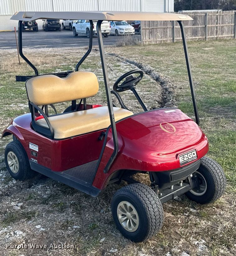 image for item DO0575 2019 E-Z-Go TXT golf cart