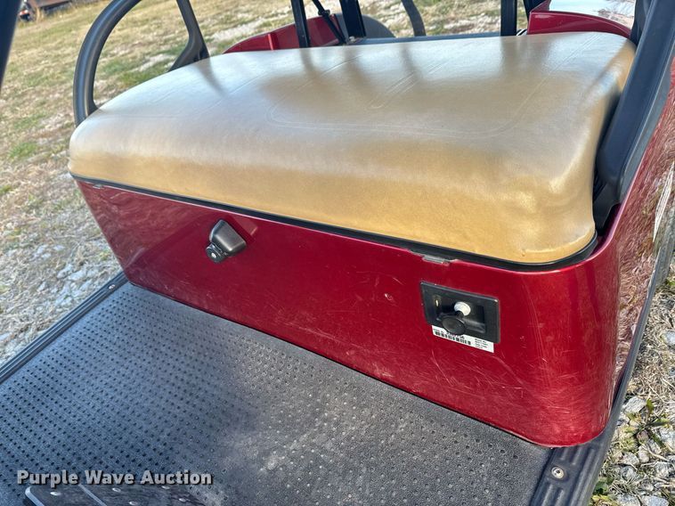 image for item DO0576 2019 E-Z-Go TXT golf cart