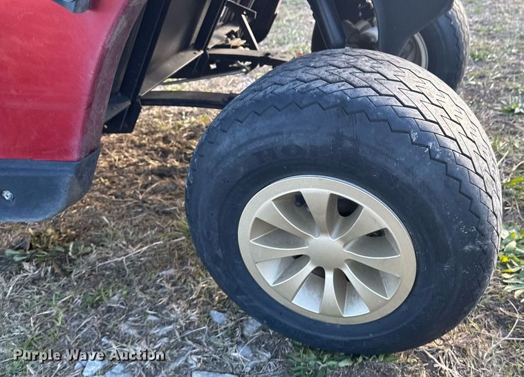 image for item DO0576 2019 E-Z-Go TXT golf cart