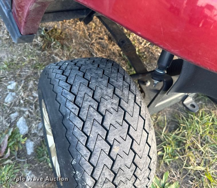 image for item DO0576 2019 E-Z-Go TXT golf cart