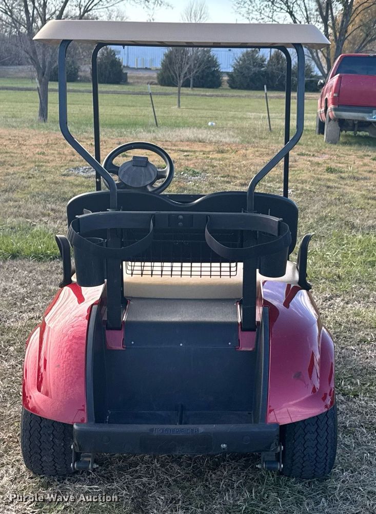 image for item DO0577 2019 E-Z-Go TXT golf cart