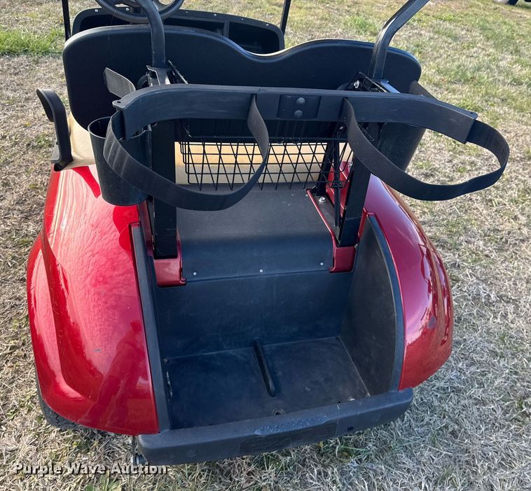 image for item DO0577 2019 E-Z-Go TXT golf cart