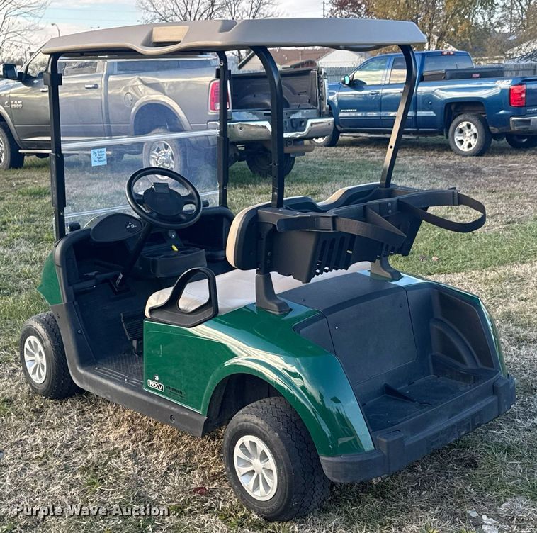 image for item DO0578 2019 E-Z-GO RXV golf cart