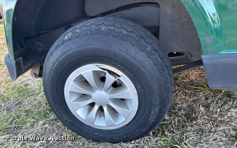 image for item DO0578 2019 E-Z-GO RXV golf cart