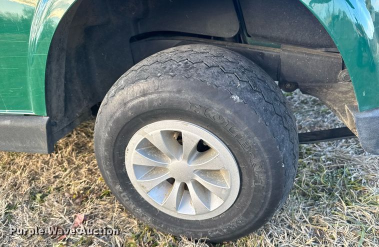 image for item DO0578 2019 E-Z-GO RXV golf cart