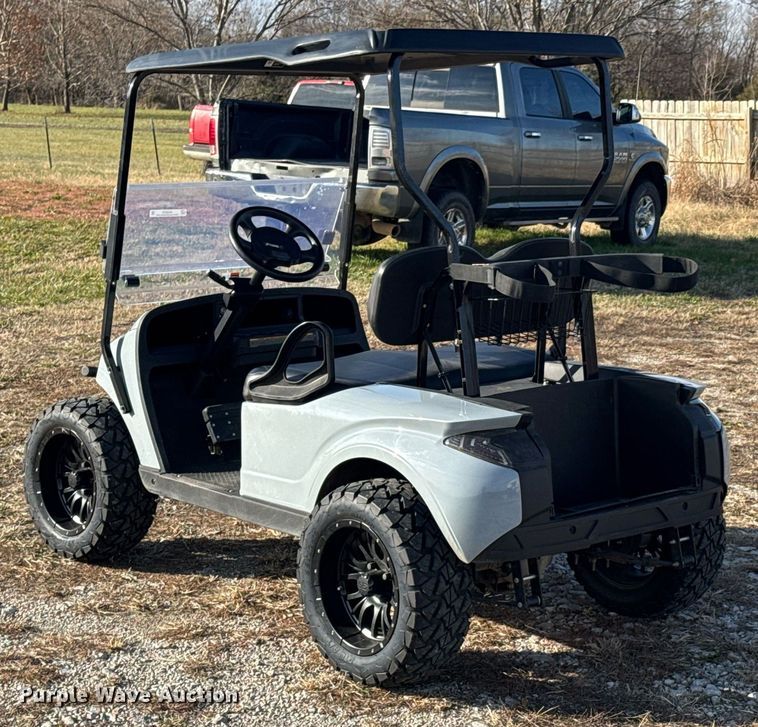 image for item DO0579 EZ-GO golf cart