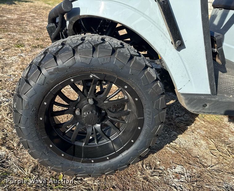 image for item DO0579 EZ-GO golf cart