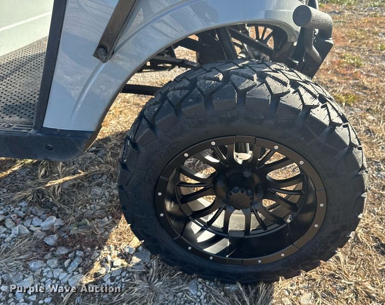 image for item DO0579 EZ-GO golf cart