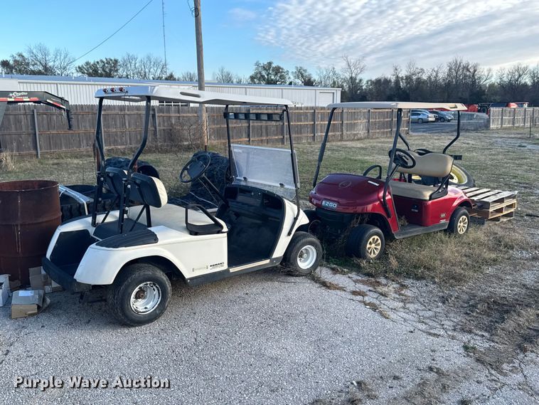 image for item DO0581 (2) E-Z-GO golf carts