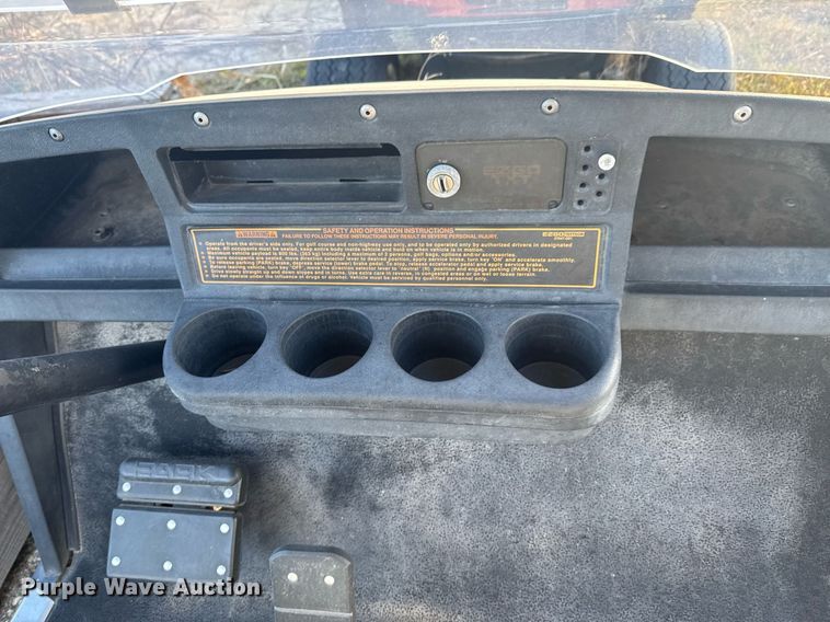 image for item DO0581 (2) E-Z-GO golf carts