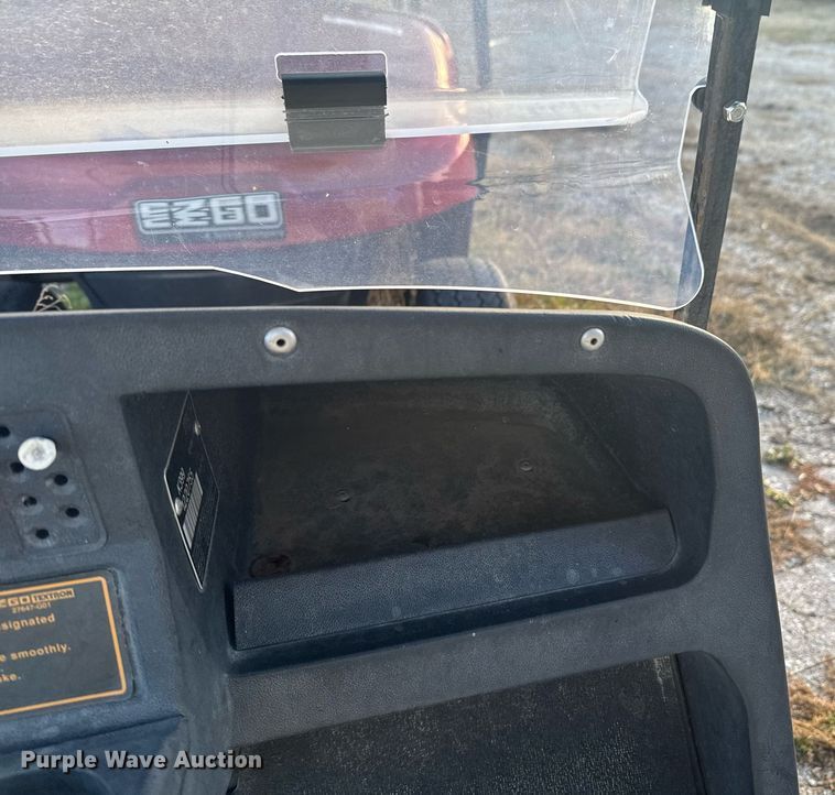 image for item DO0581 (2) E-Z-GO golf carts