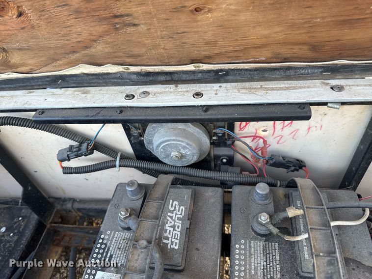 image for item DO0581 (2) E-Z-GO golf carts