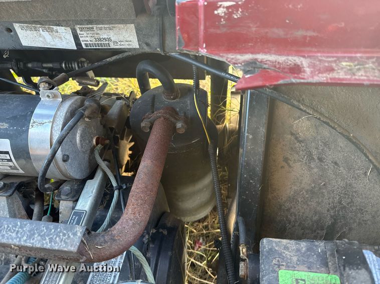 image for item DO0581 (2) E-Z-GO golf carts