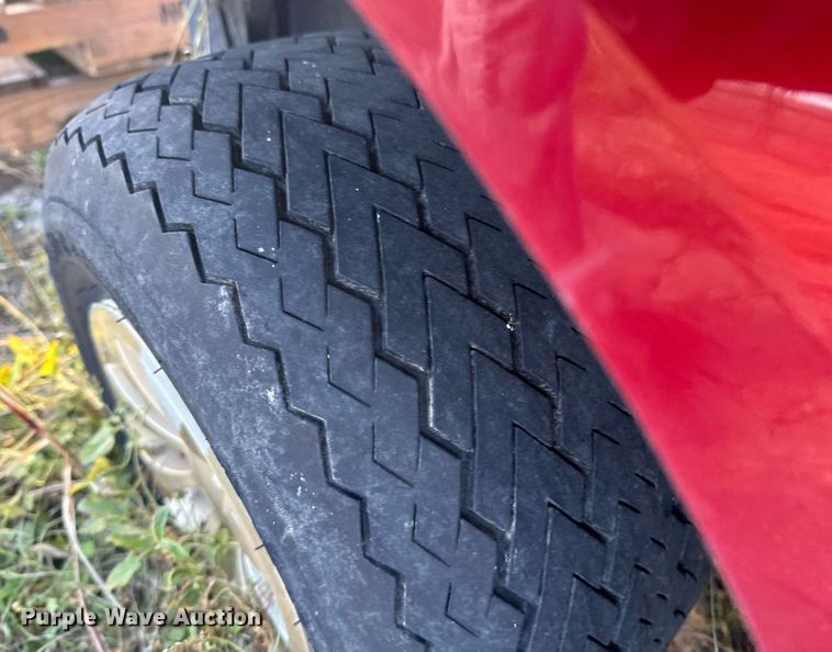 image for item DO0581 (2) E-Z-GO golf carts