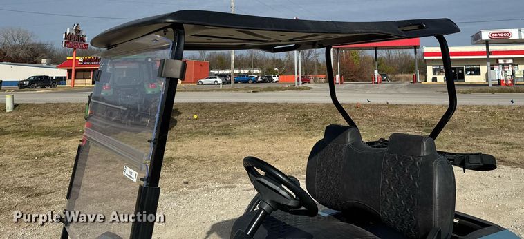 image for item DO0583 MadJax golf cart