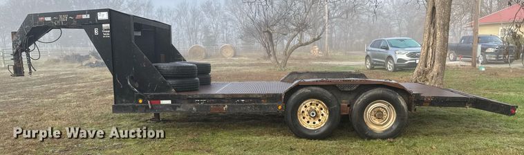 image for item DO7669 2005 May equipment trailer