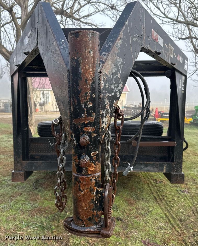 image for item DO7669 2005 May equipment trailer