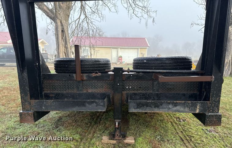 image for item DO7669 2005 May equipment trailer