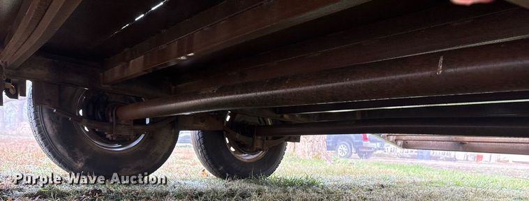image for item DO7669 2005 May equipment trailer