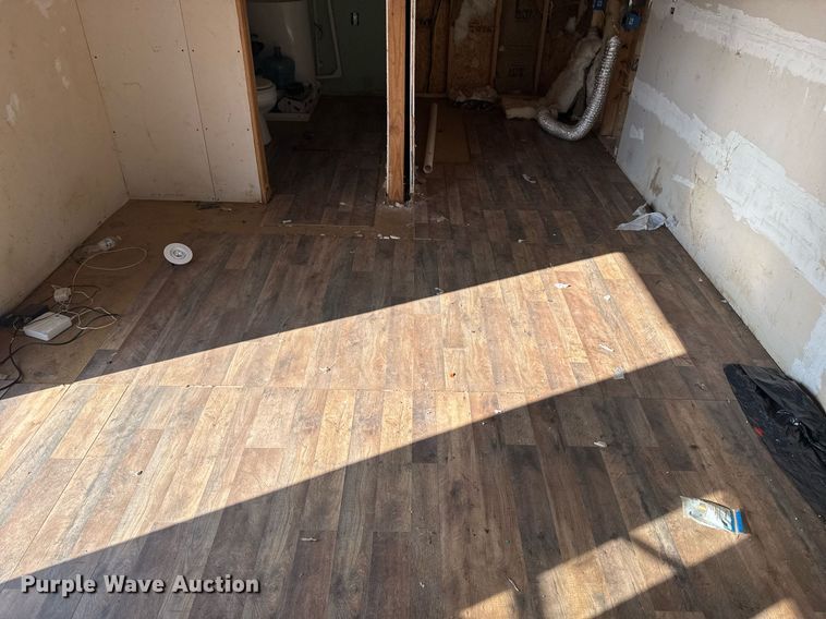 image for item DO7671 Storage shed