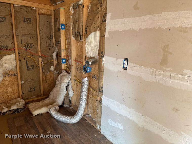 image for item DO7671 Storage shed