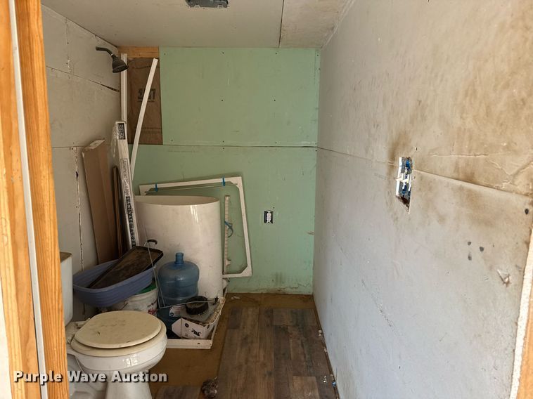 image for item DO7671 Storage shed