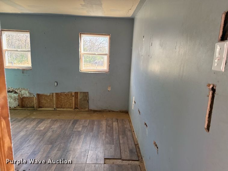 image for item DO7671 Storage shed