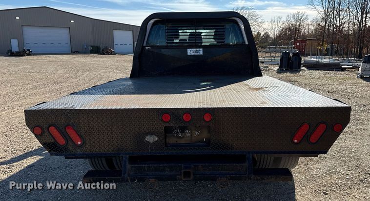 image for item DO7675 2011 Ford F450 Super Duty Crew Cab flatbed truck