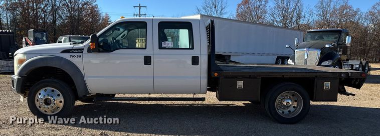 image for item DO7675 2011 Ford F450 Super Duty Crew Cab flatbed truck