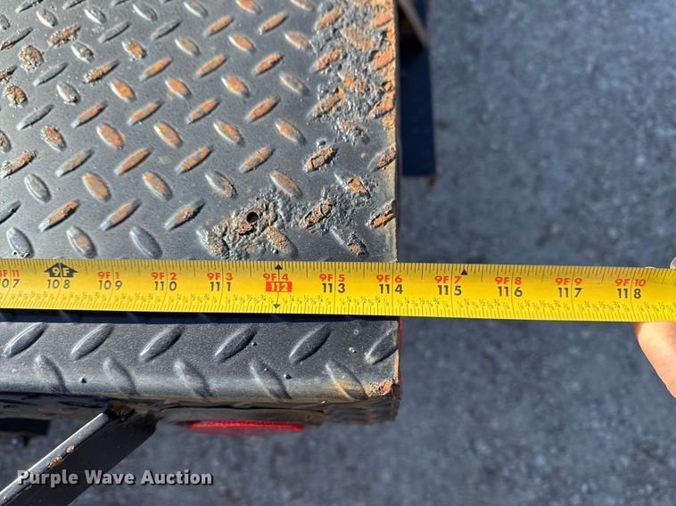 image for item DO7675 2011 Ford F450 Super Duty Crew Cab flatbed truck