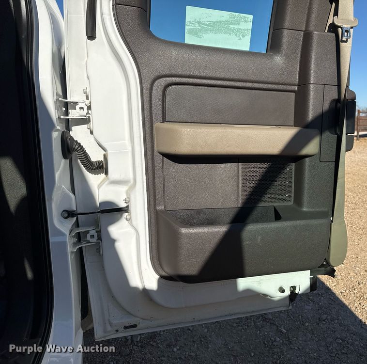 image for item DO7676 2010 Ford F150  SuperCab pickup truck