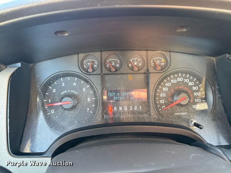 image for item DO7676 2010 Ford F150  SuperCab pickup truck