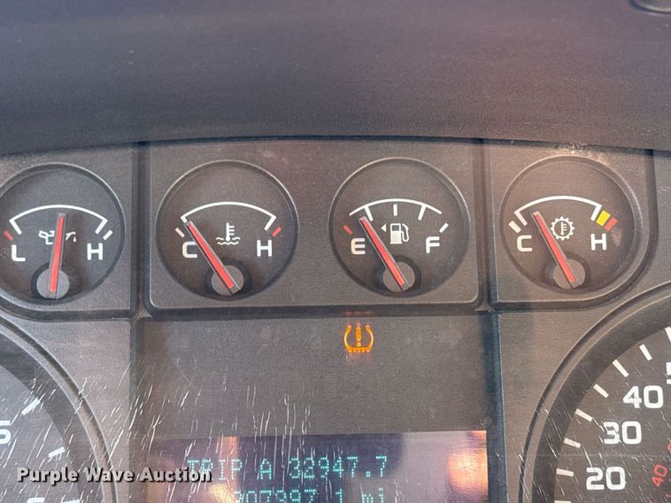 image for item DO7676 2010 Ford F150  SuperCab pickup truck