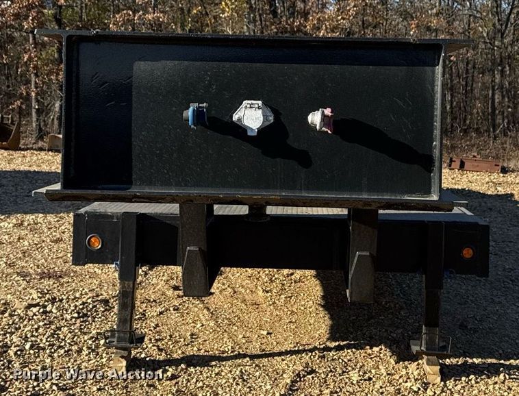 image for item DO7678 1994 Interstate Trailers Inc equipment trailer