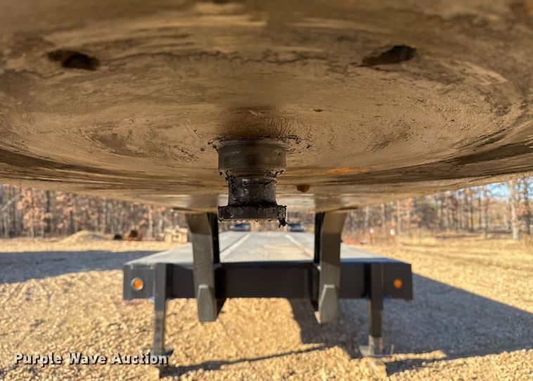 image for item DO7678 1994 Interstate Trailers Inc equipment trailer