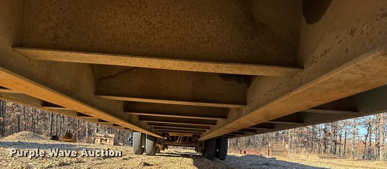 image for item DO7678 1994 Interstate Trailers Inc equipment trailer