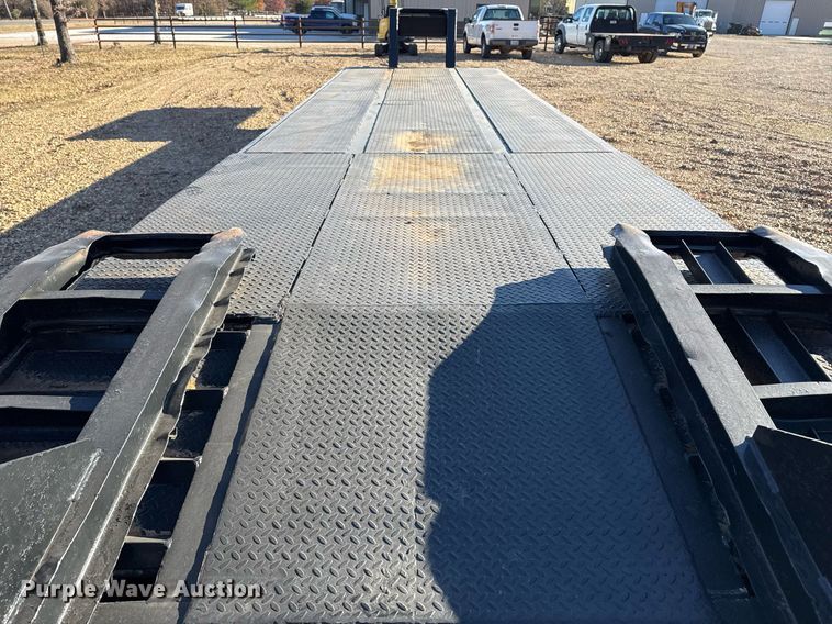 image for item DO7678 1994 Interstate Trailers Inc equipment trailer