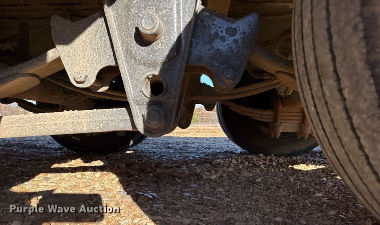 image for item DO7678 1994 Interstate Trailers Inc equipment trailer